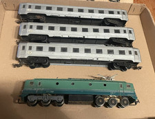 Piko Elok SNCF CC-7001 Spur H0 & 3 Silberlinge Schnellzugwagen