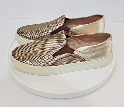 VINCE CAMUTO ''Kyah'' Gold Metallic Slip-On Leather Platform Comfort Sneaker SZ 10