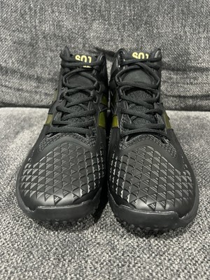 New Balance Ohtani FuelCell SO1 Trainer Black Metallic Gold Men