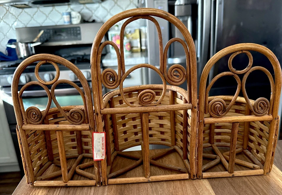 "Cesta de pared colgante vintage de mimbre ratán pavo real bambú boho chic 9,5"" de alto" Foto 3 de 4