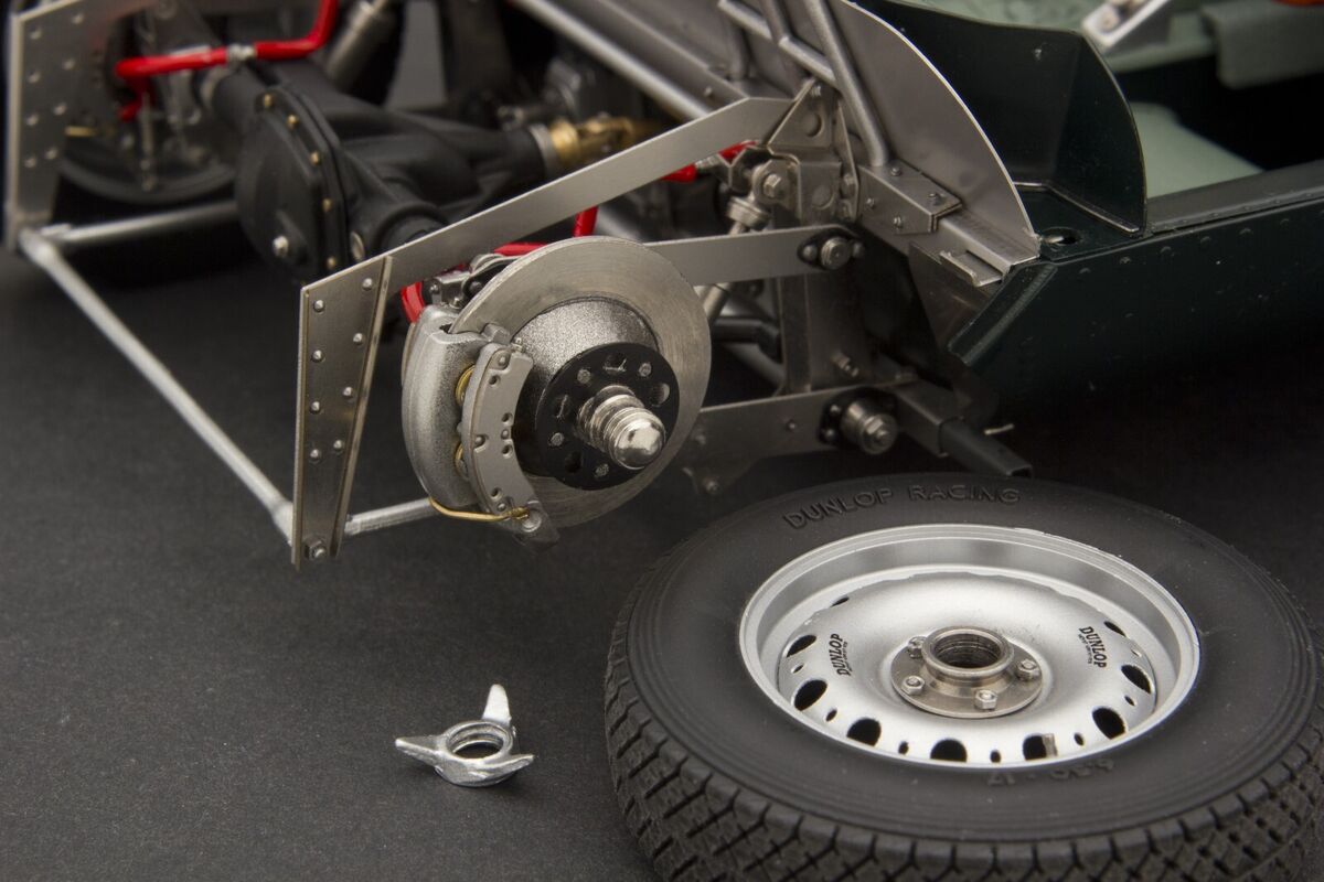 Exoto XS | 1:18 | ECURIE FRANCORCHAMPS | 1955 Jaguar D-Type Exoto XS | 1:18 | ECURIE FRANCORCHAMPS | 1955 Jaguar D-Type