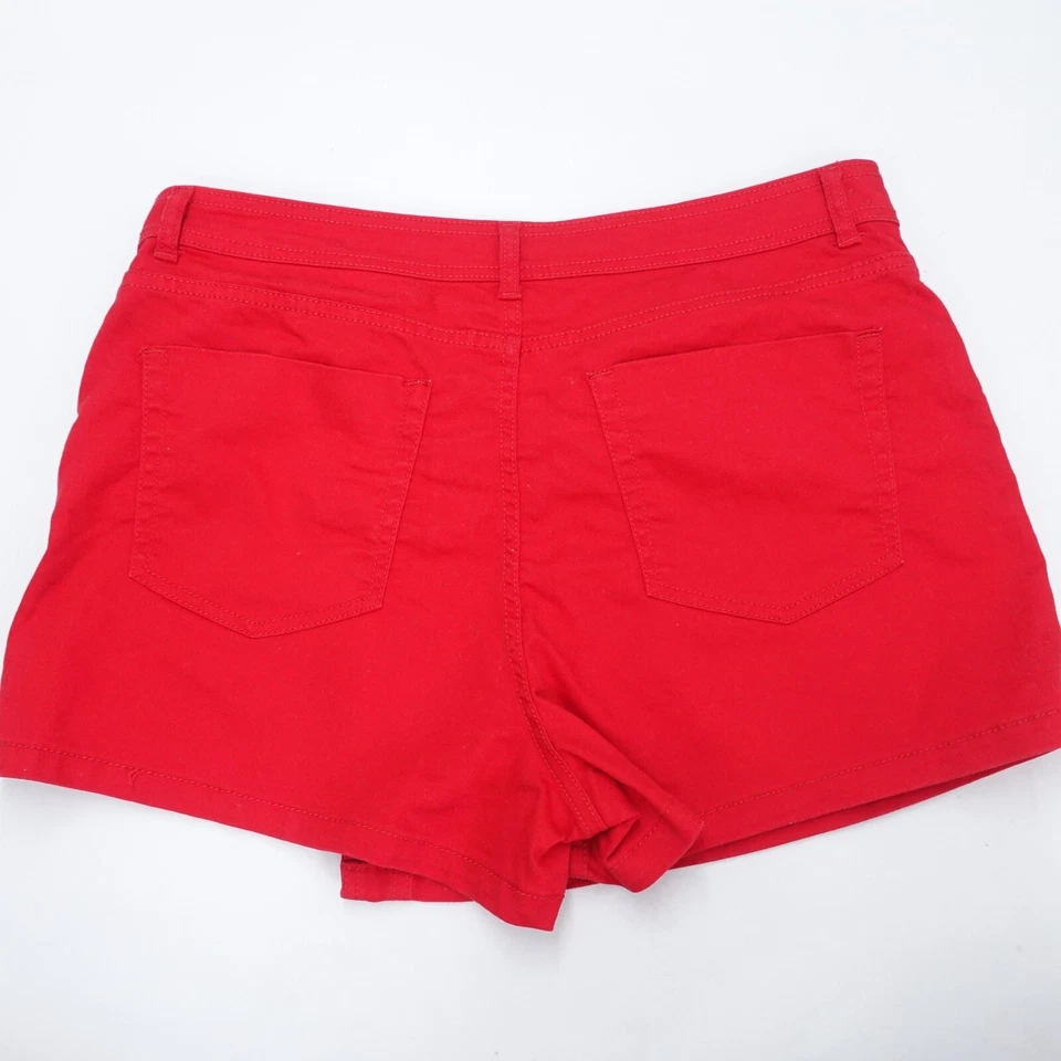No Boundaries牛仔短裤女式15红色棉弹力不对称纽扣前襟 — 第 2/4 张图片
