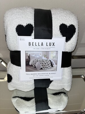 1-NWT BELLA LUX HEART DESIGN FEATHER KNIT FULL/QUEEN SIZE BLANKET