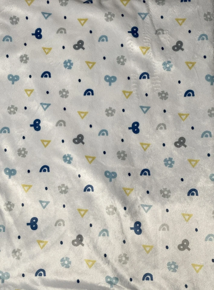SL Home Fashions Baby Blanket Robot Aliens Reversible Gears Triangle Dots Lovey - Image 4 of 4