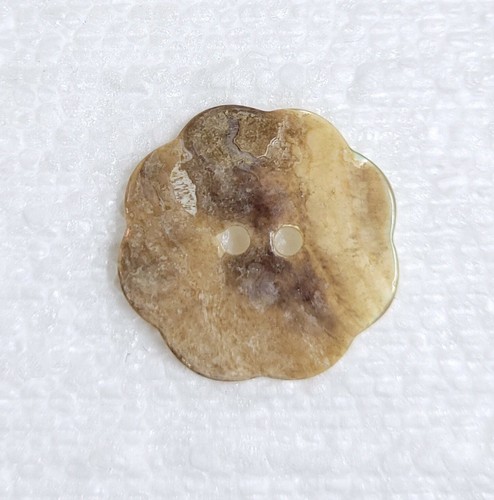Mother of Pearl Flower Buttons 22mm 24mm MOP 2 Hole Akoya Shell Sewing Art Craft - Picture 3 of 23
