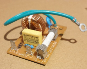 Mikrowelle Geräuschfilter Sicherung Stromsteuerung Leiterplatte GSD-9503 DASTEK E173873