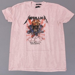 camiseta metallica mujer