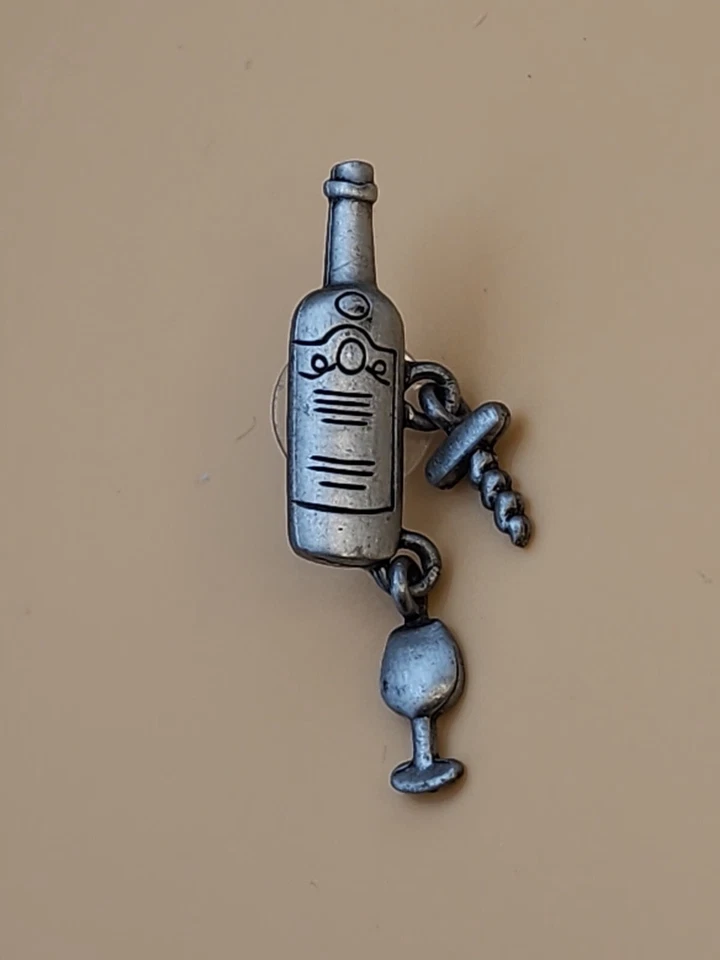 Pendientes de colección JJ JONETTE firmados botella de vino de peltre copa de vino y sacacorchos dijes Foto 4 de 4