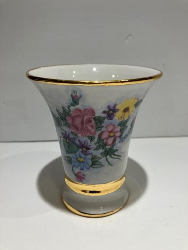Vintage Schumann Germany Floral, Mini Vase, 4 Inch, white Gold trim