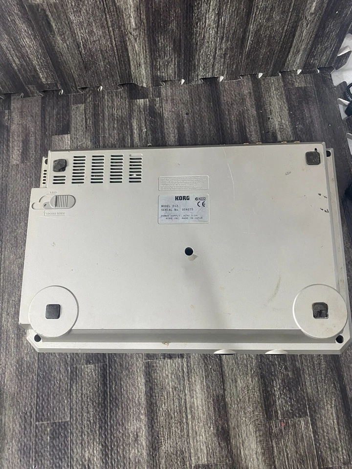 KORG D 12 Digital Recording Studio MTR Multi Track Recorder For Parts - Image 4 of 4