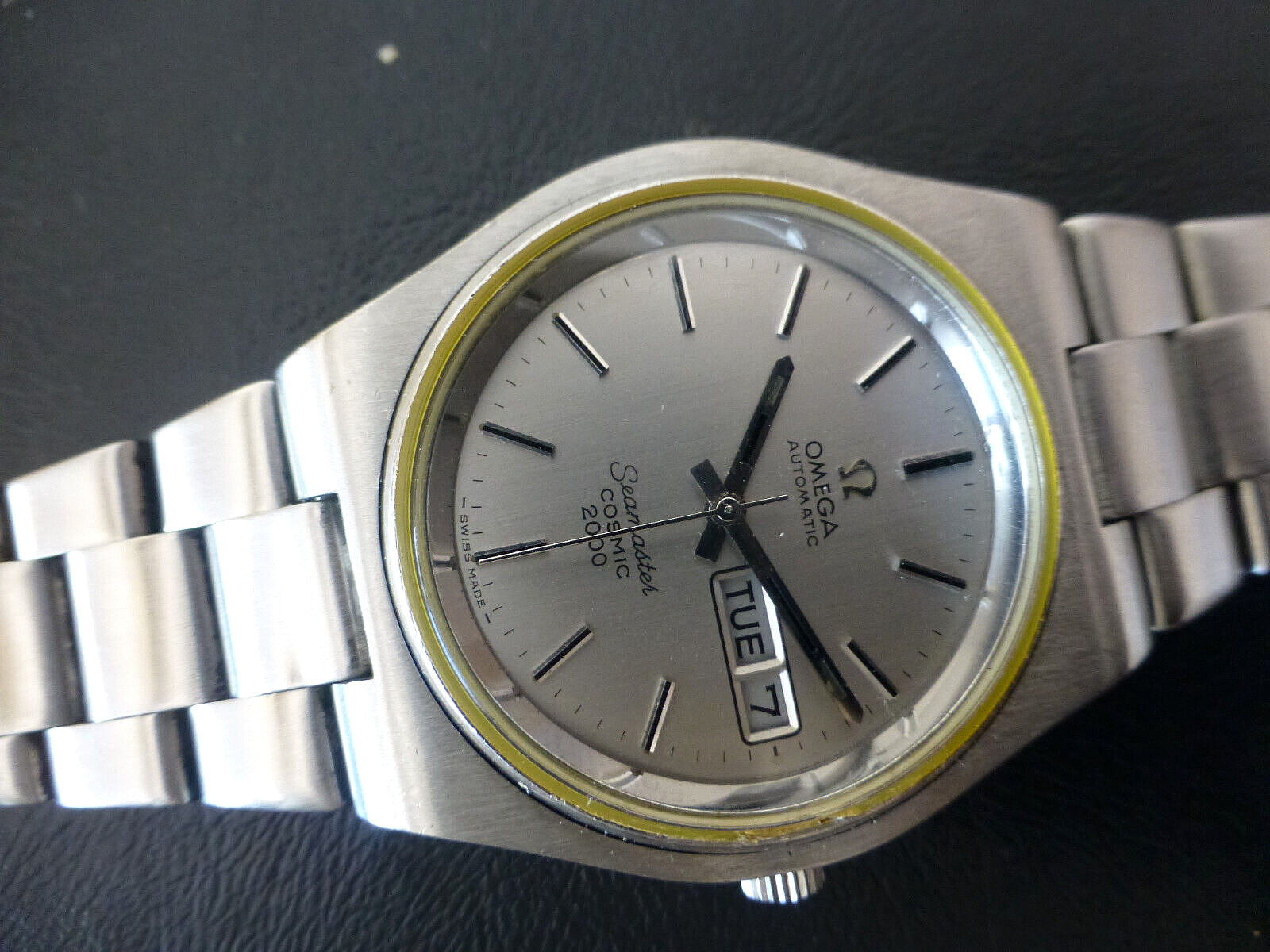 OMEGA AUTOMATIC SEAMASTER COSMIC 2000 image 2