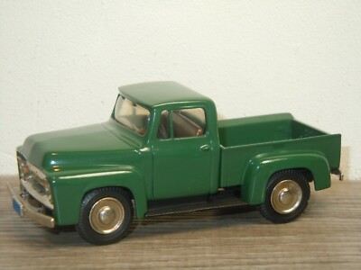 1953 Ford Pickup - Ashton Models England 1:48 *39799