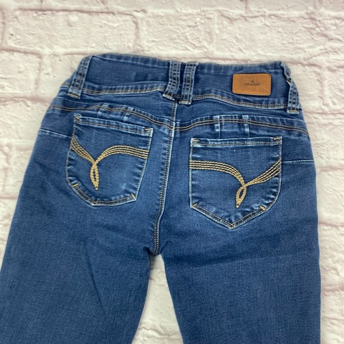YMI Girls Jeans Wanna Betta Butt Size 5 Mid-Rise 3-Button Skinny Dark Wash Blue - Picture 3 of 13