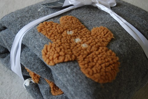 NEXT Boucle Gingerbread Man Grey Reversible Fleece Throw Blanket 120x150cm - Picture 2 of 4