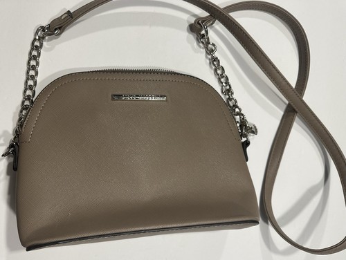 Steve Madden Damen Classic Bmaggie Dome Crossbody Handtasche Tasche Kunstleder Taupe