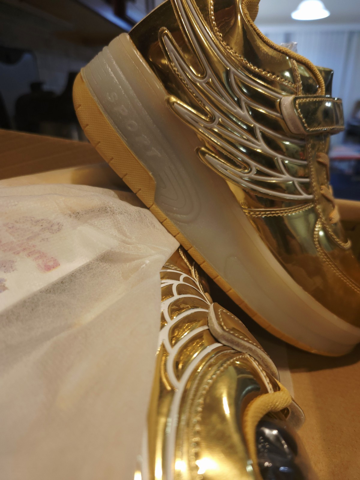 Golden Roller Skate/regular Shoes for Kids Boys Girls,Light Up,Size:6.5 Big Kid