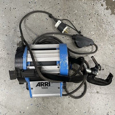 ARRI 1000 Studio Light 110-240V 1000w capacity