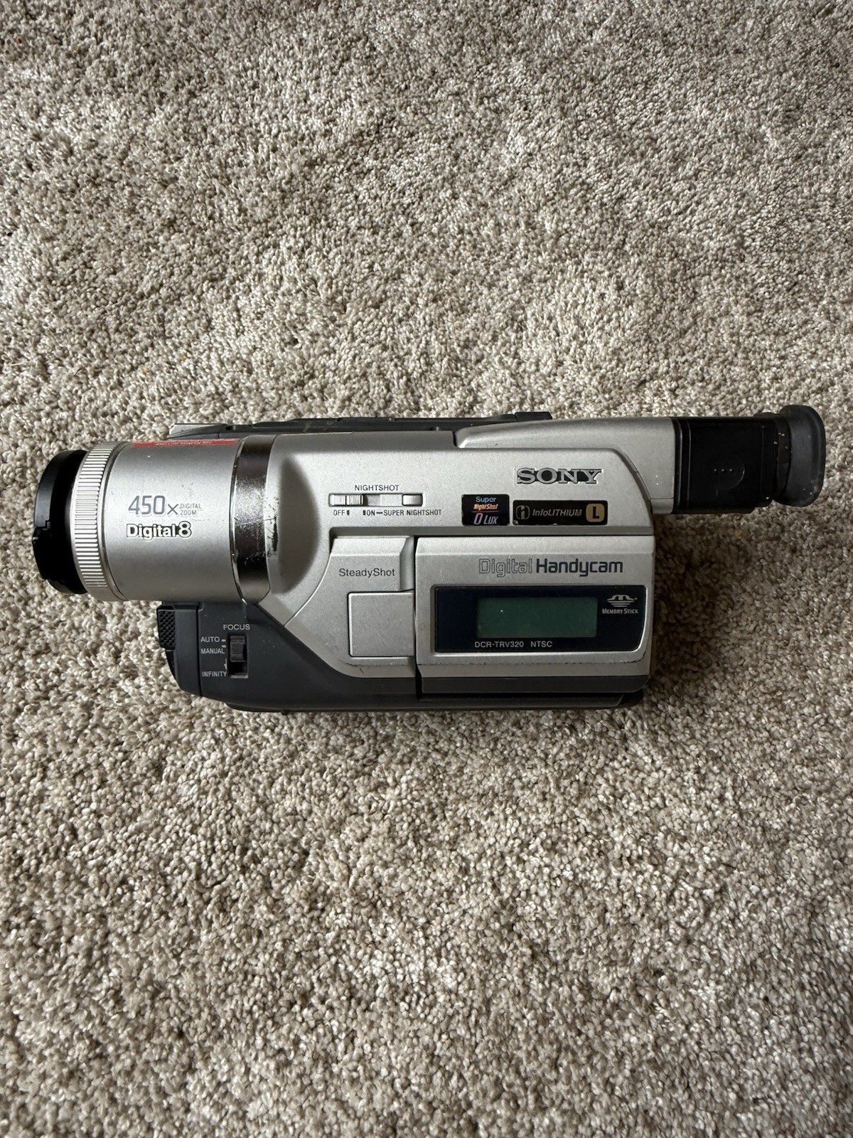 Видеокамеры Sony DCR-TRV320 Digital8 Hi8 Video8