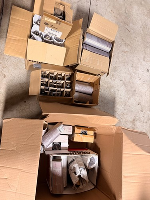 #ad Bulk lot of commercial grade HID lighting lamps from GE and Philips $275.00