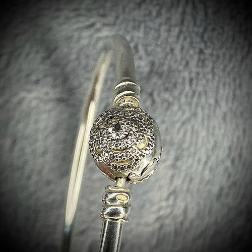 Pandora - Disney - Beauty & The Beast Bangle Bracelet – Rose Clasp - Gift Idea - Picture 11 of 18