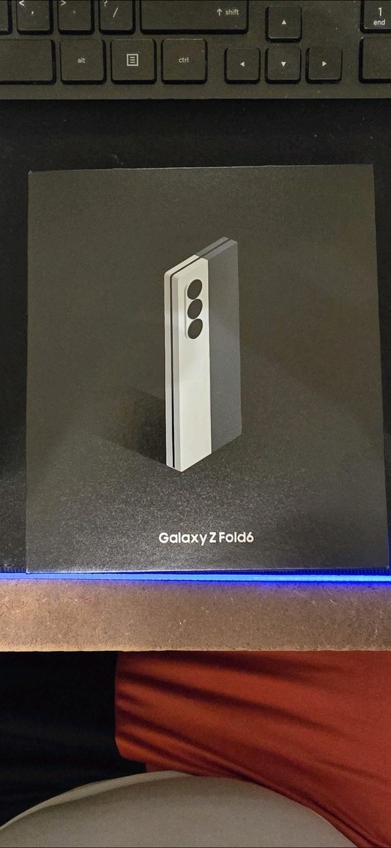 Samsung Galaxy Z Fold6 - 512 GB - Crafted Black (Unlocked) for