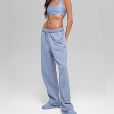 ALO Yoga Accolade Straight Leg Sweatpants XS in Winter Frost NWT