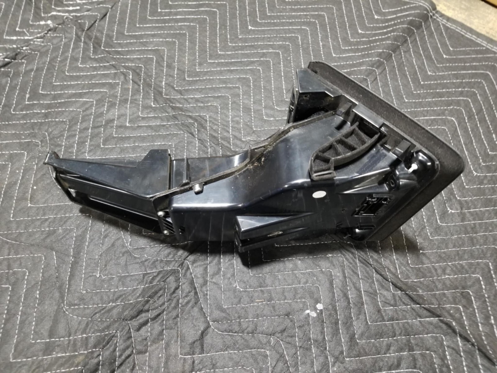 2014 - 2017 MASERATI GHIBLI FRONT LEFT DASH STORAGE COMPARTMENT 670012669 OEM