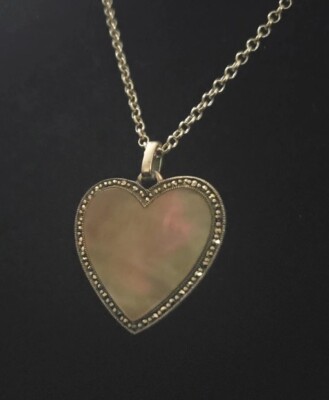 17,5'' x 2,5 mm Massives Sterling Italienisches Seil mit 2-seitigem MOP Herz Anhänger. MAKELLOS!