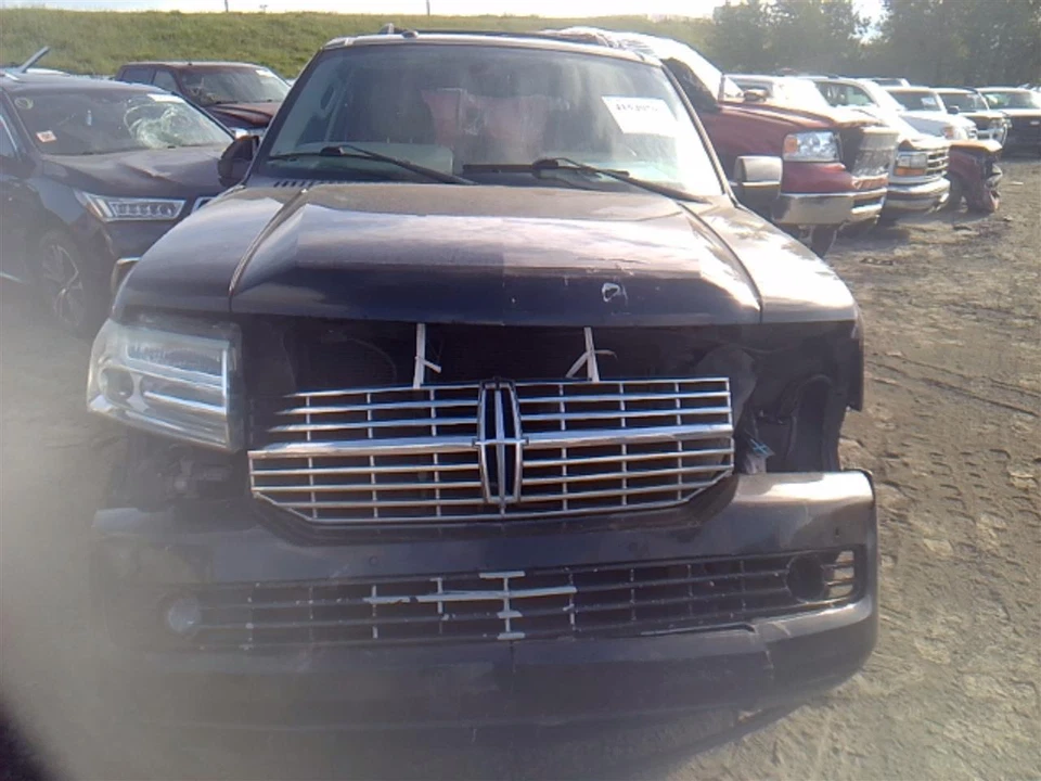 Used Left Qtr Window Regulator Rear fits: 2010 Lincoln Navigator Left Grade A - Image 2 of 4