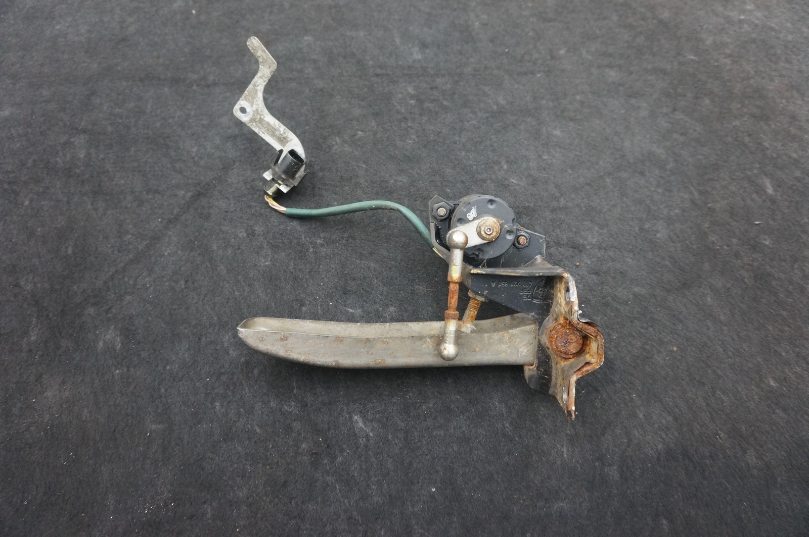 Gas Pedal Accelerator Throttle OEM 400907475A Lamborghini Gallardo Spyder 2008