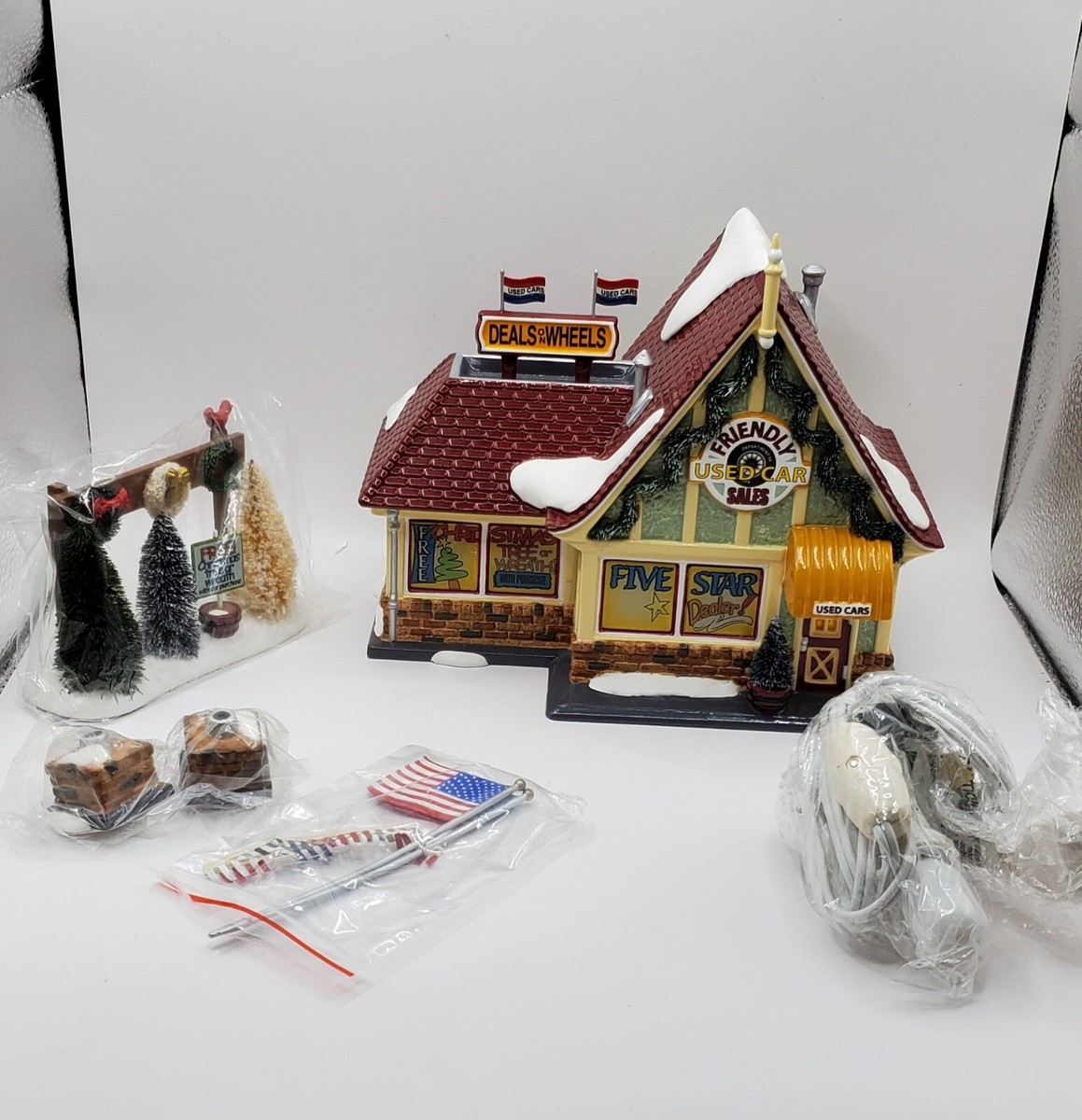 置物 Department 56  Village used car Dept 56: Rusty's Used Cars - Snow Village Halloween Series