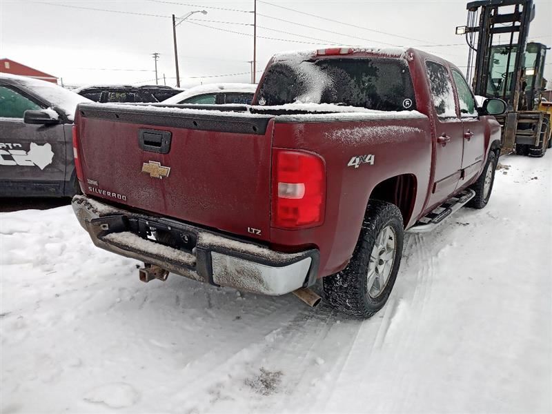 Pair Aftermarket Nerf Bars Running Boards from 2008 SILVERADO CREW