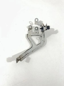 BMW 5 F10 Kotflügelhalter vorne links 2.99 Diesel 2015 33470630