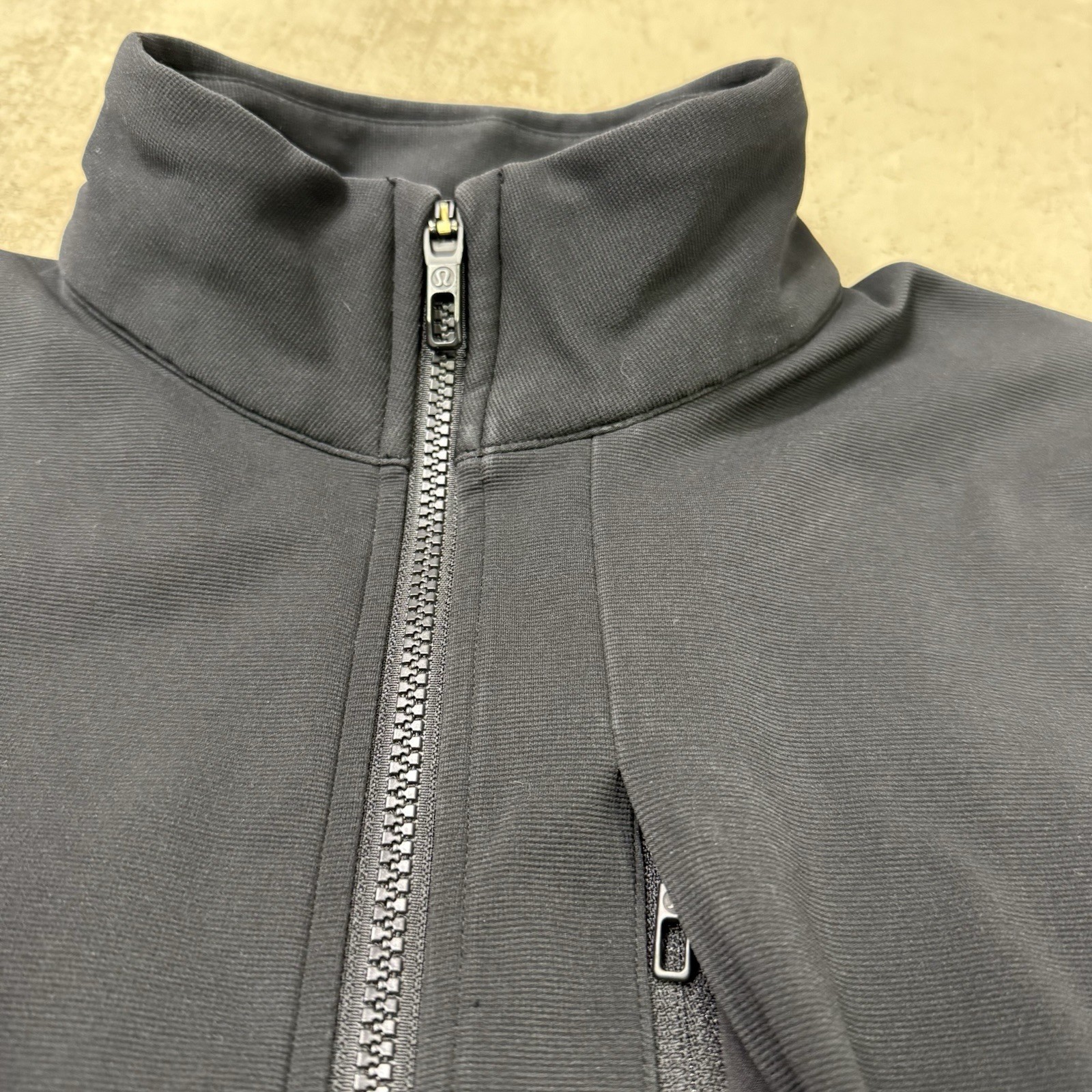 Lululemon Sojourn Jacket Full Zip Softshell Black… - image 3