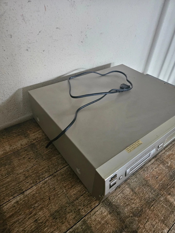 Mini DV Player JVC HR-DVS1 - Bild 2 von 4