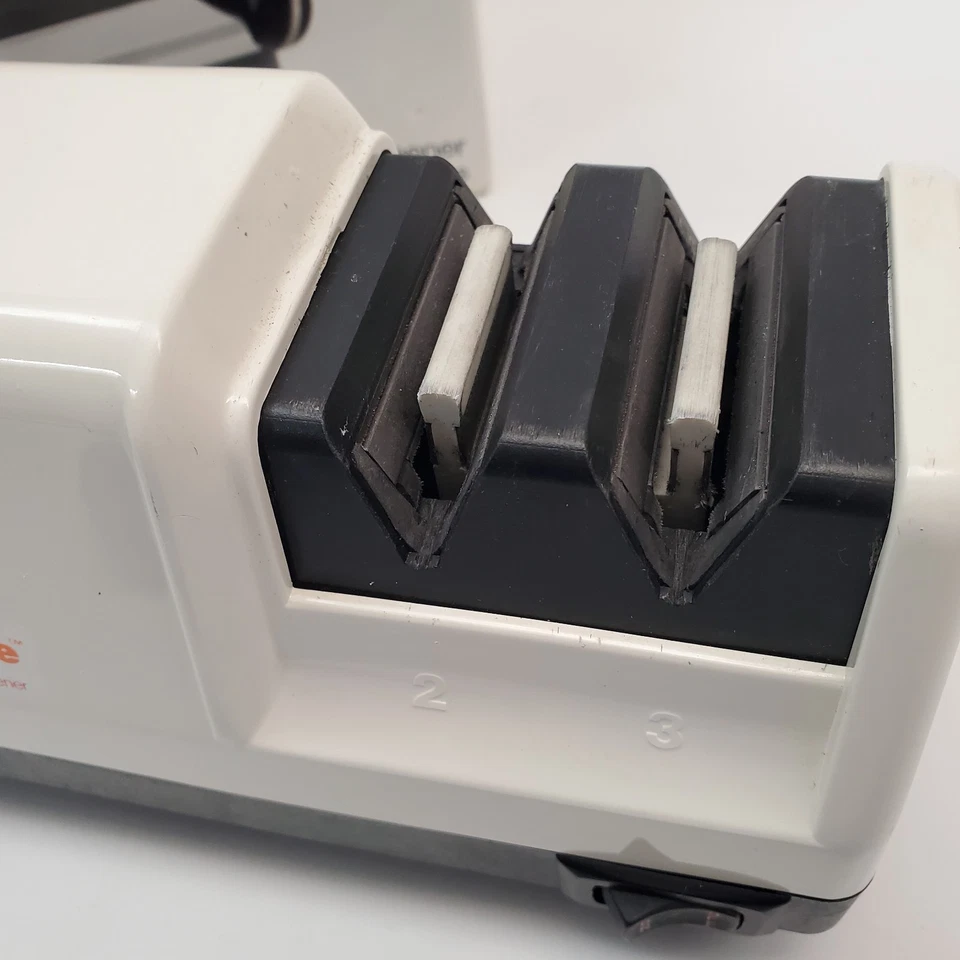 Chef’s Choice Trizor XV EdgeSelect Diamond Hone Sharpener Model 100, Preowned - Image 4 of 4