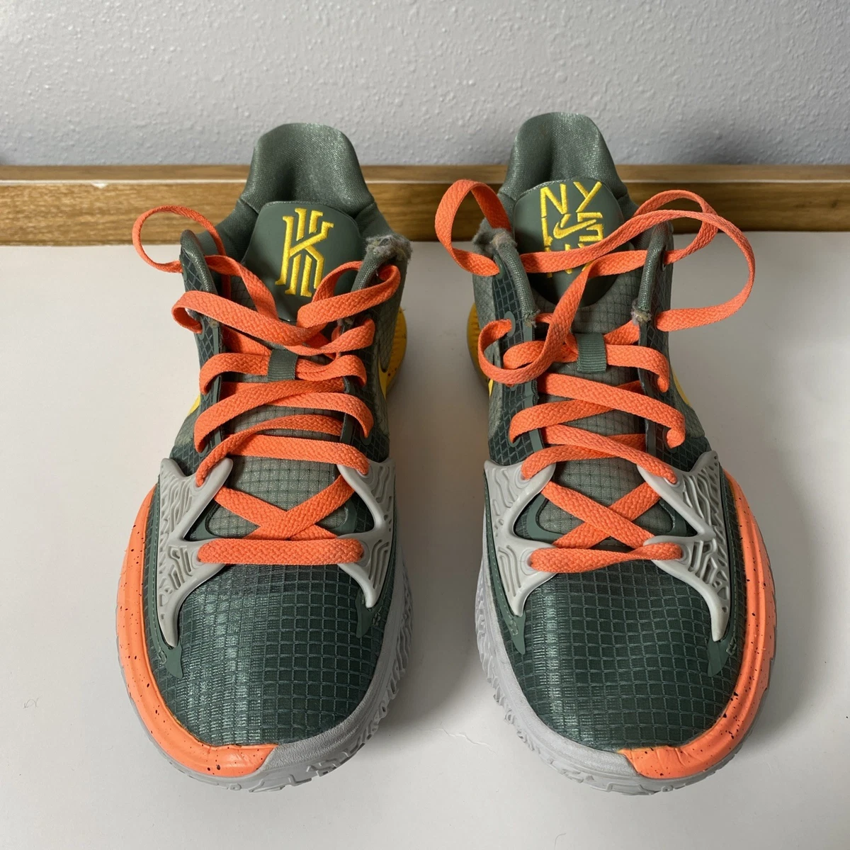 Las mejores ofertas en Nike Kyrie 5 Low Orange | eBay