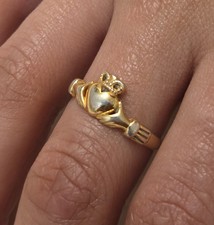 Vintage Sterling Silver Irish Claddagh Gold  Silver Tone Ring Size 8