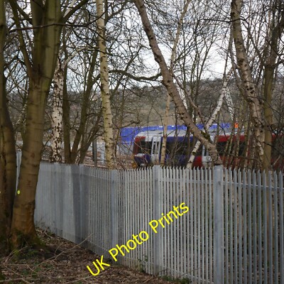 Foto 12x8 neuer Zaun für neue Kirkstall Forge Station Horsforth in ein paar Mo c2015