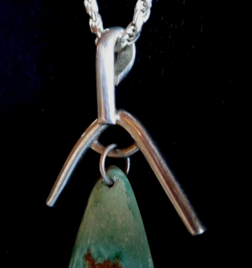 LARGE STERLING SILVER TRIANGULAR SHAPE TURQUOISE … - image 4