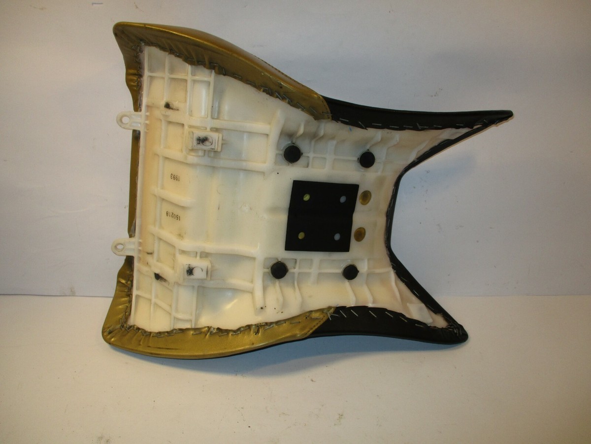 KAWASAKI ZX1200 FRONT DRIVER SEAT 53001-1914-MA ZX 1200 ZX12 KAWASAKI ZX1200 FRONT DRIVER SEAT 53001-1914-MA ZX 1200 ZX12