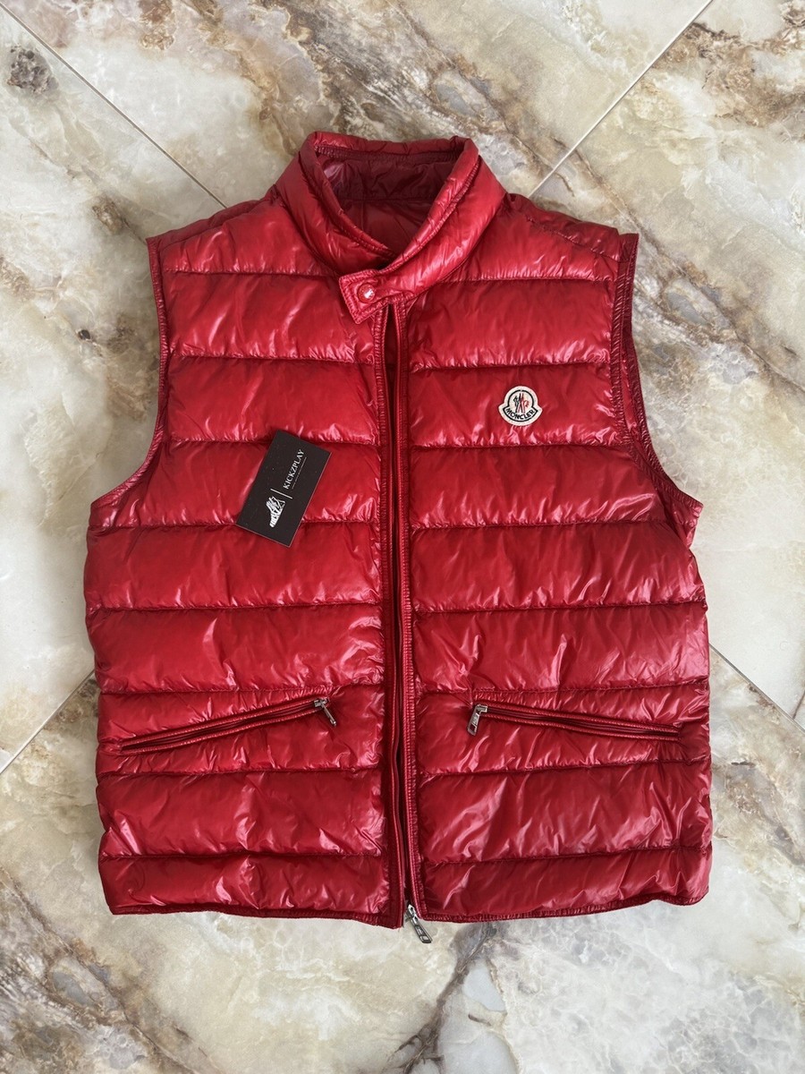 Moncler Gui Gilet Red Size Pre owned Authentic Fast