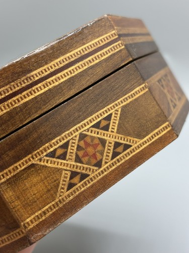 Vintage Moroccan Handmade Wood Inlaid Marquetry Jewelry Trinket Keepsake Box MOP - Picture 13 of 13
