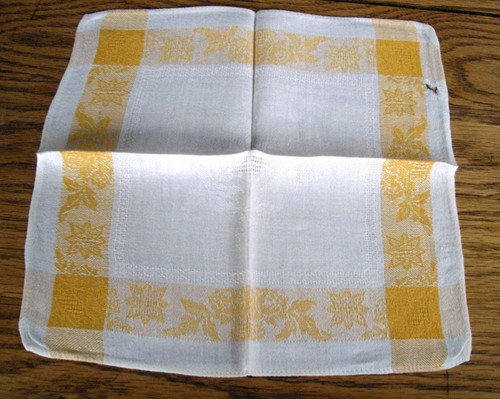 Pañuelos a cuadros amarillos y blancos vintage ~ Juego de 3 ~ - Imagen 3 de 4