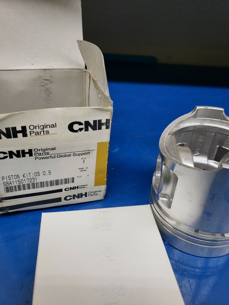 美品　PRO SENDR. New HOLLAND Piston KIT. Part # SBA115017231. NEW OEM. 4