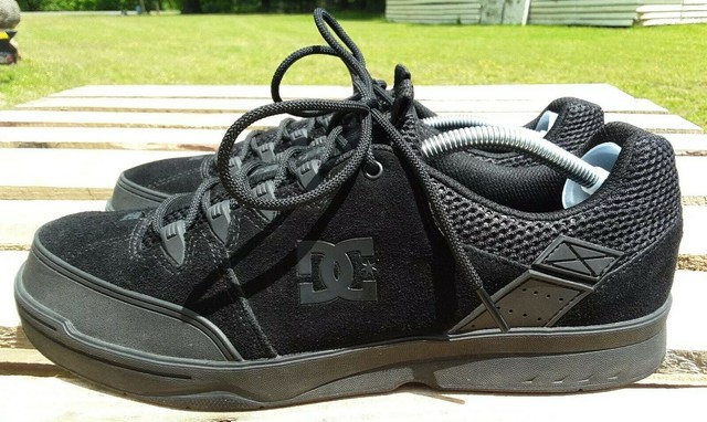 old school dc skate shoes