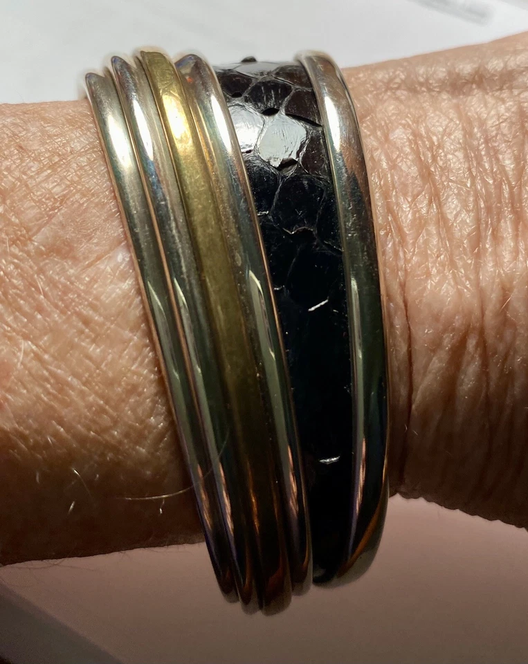 罕见 Katz Turner Wyatt 设计师银色,Python 蛇皮袖口手链 — 第 3/4 张图片