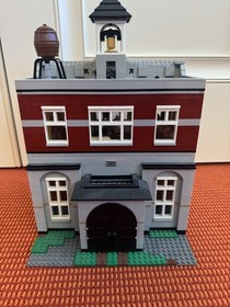 LEGO Advanced Models: Fire Brigade (10197)