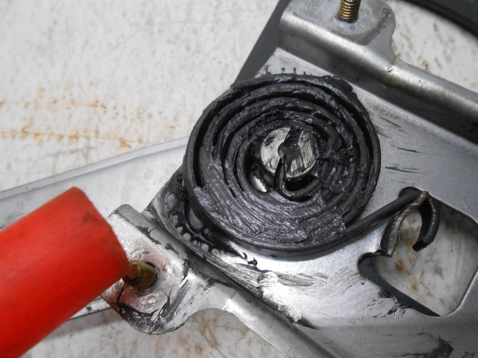 Chevrolet Aveo 2004-2008 manual regulador ventana pasajero delantero derecho Foto 2 de 4