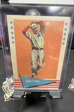 1961 Fleer Baseball Greats - Fred Toney #80 (RC)